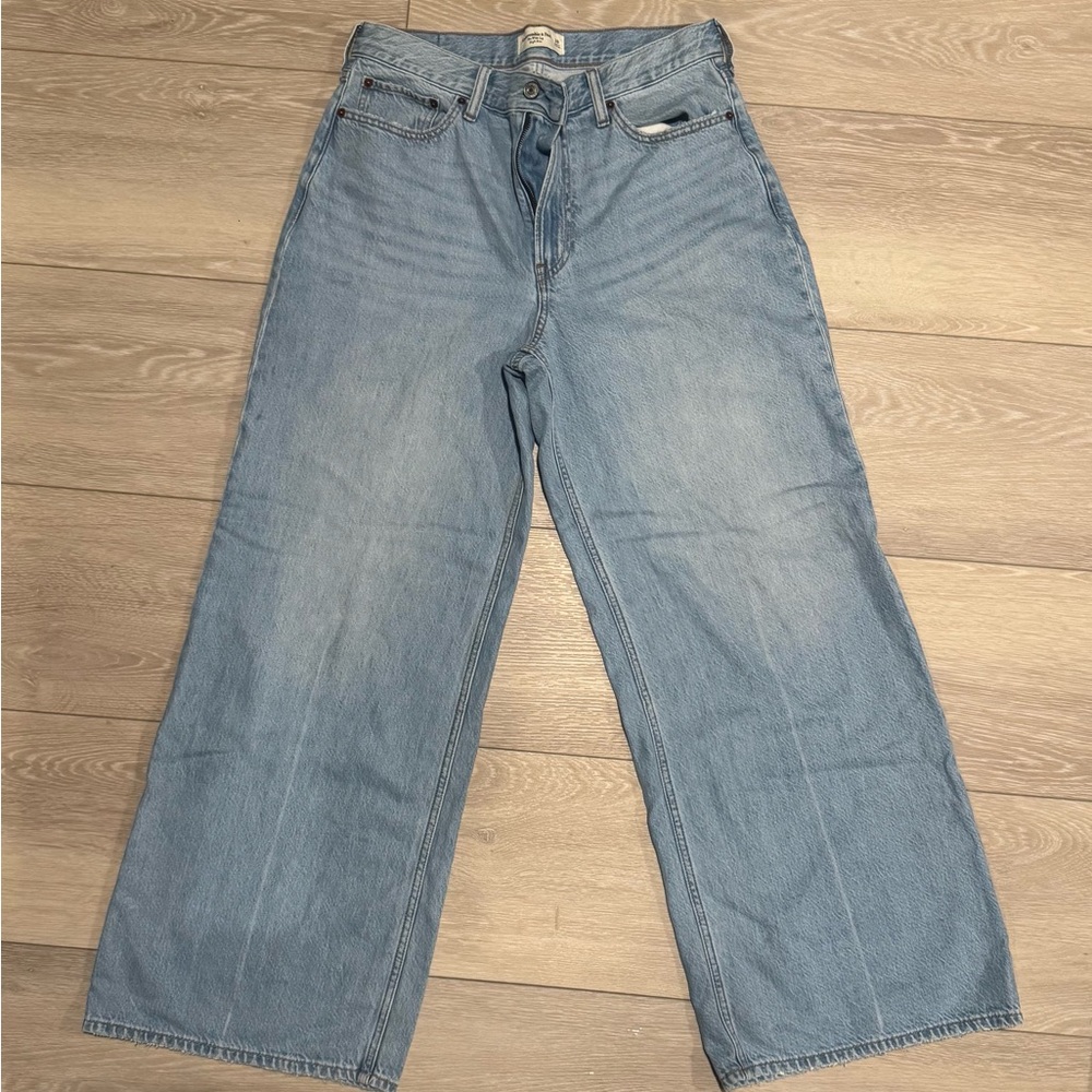 Abercrombie & Fitch Light Blue High Rise, Wide Leg Jean